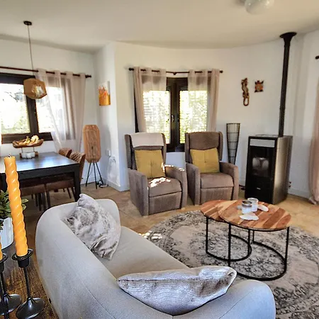 Casa Manzana * 칼론제