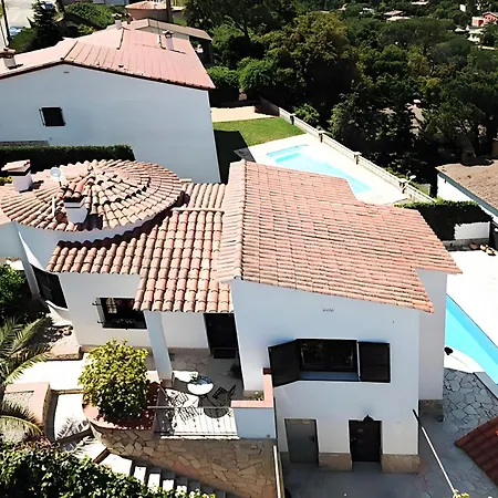 Casa Manzana